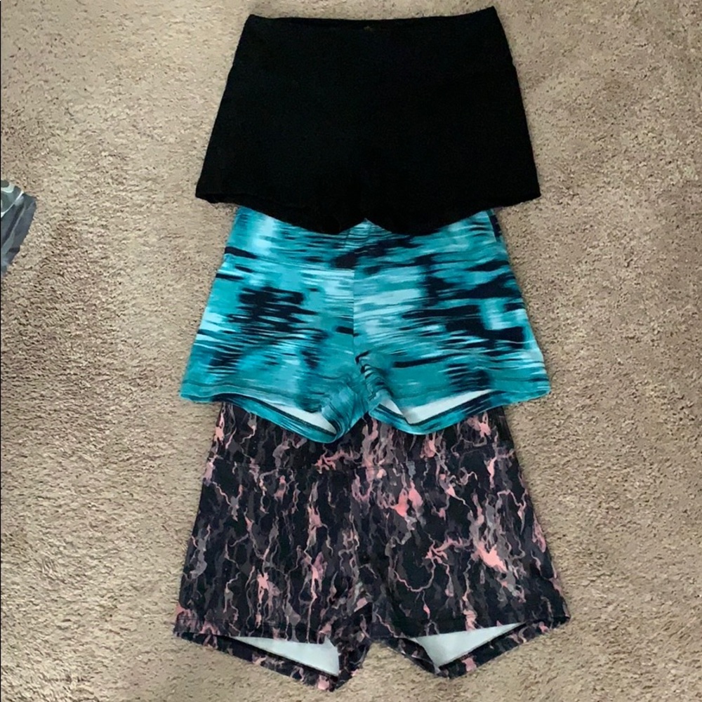 Balance Collection workout shorts